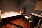 iris,nouveau  salon massage,relaxation,jacuzzi sur paris