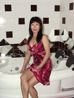 alicia superbe  masseuse asiatique sur paris 6 eme