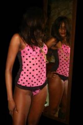 150 EU 1 H DE MASSAGE NU AVEC 2 FINITIONS