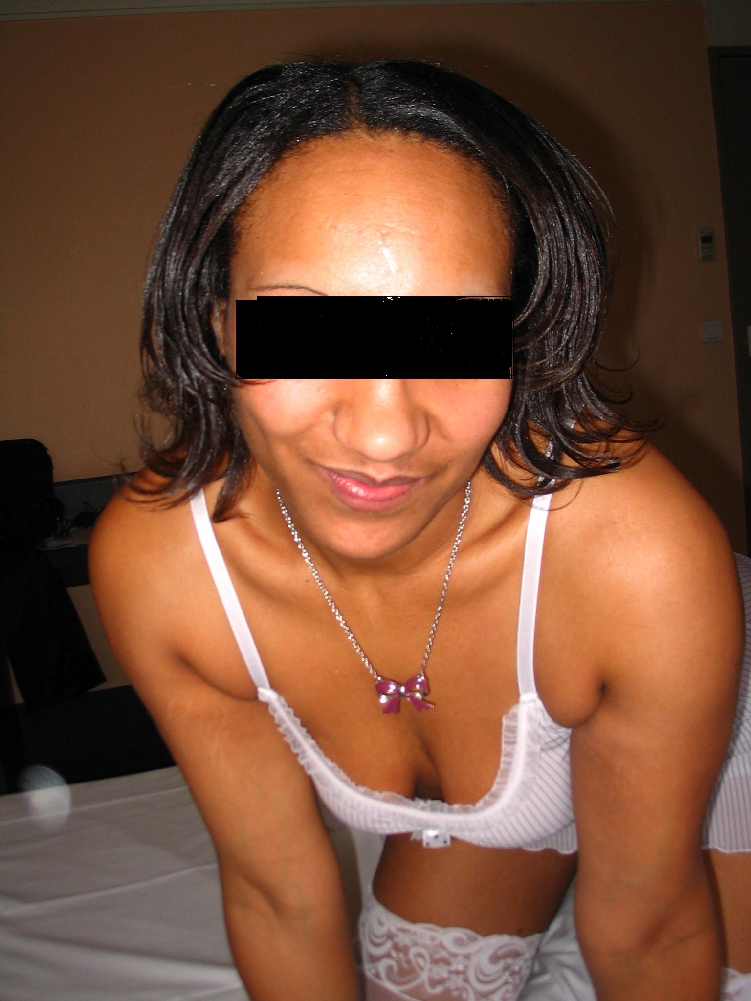 Jolie métisse pour massage tendre sensuelle