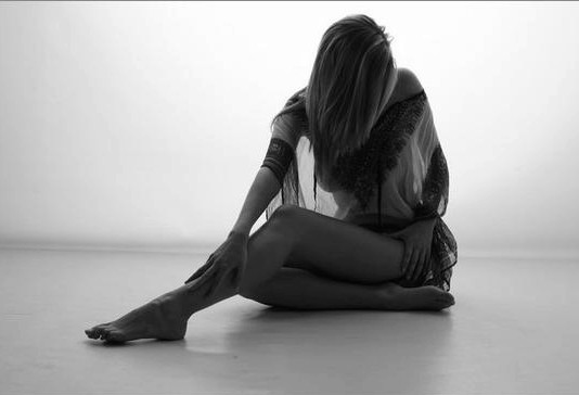 anais, jolie escorte vip bi sur paris