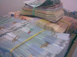 Aide et financement de crédit sérieux 