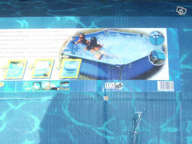 Piscine démontable tube en acier 230 X 50 cm