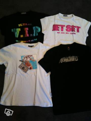 Vends lots de 4 t-shirt homme Taille M-L